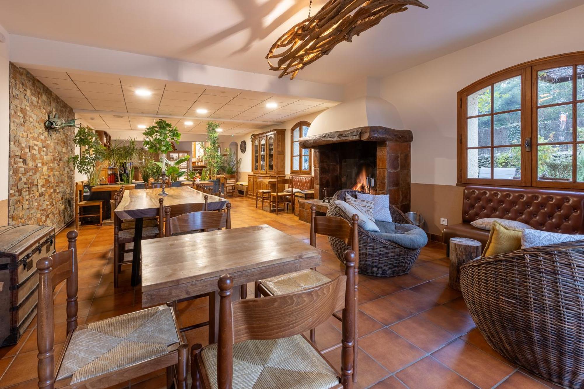 Bed and Breakfast L'Interlude Mons  Экстерьер фото